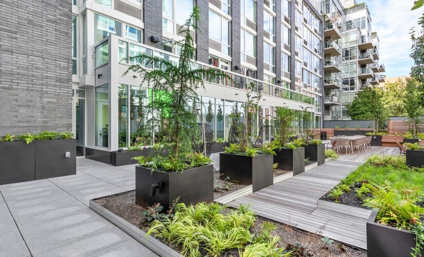 Eve East Village — interior courtyard between the two buildings